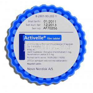 アクティベル Activelle, エストラジオール・ノルエチンドロン配合 1mg / 0.5mg 錠 (Novo Nordisk) 包装裏面